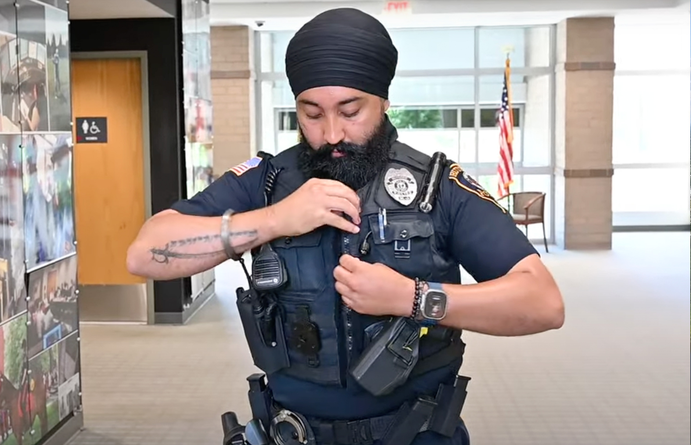 Sikh-Officer 