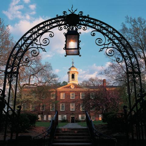 1902_gate